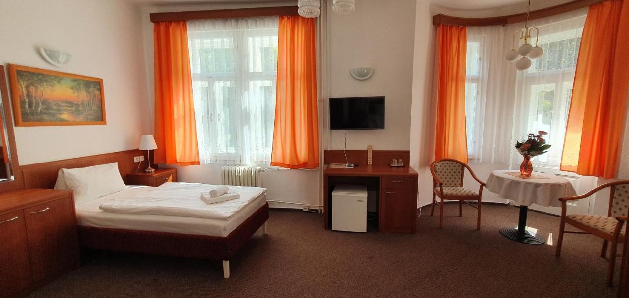 Villa Dagmar Luhačovice Dış mekan fotoğraf